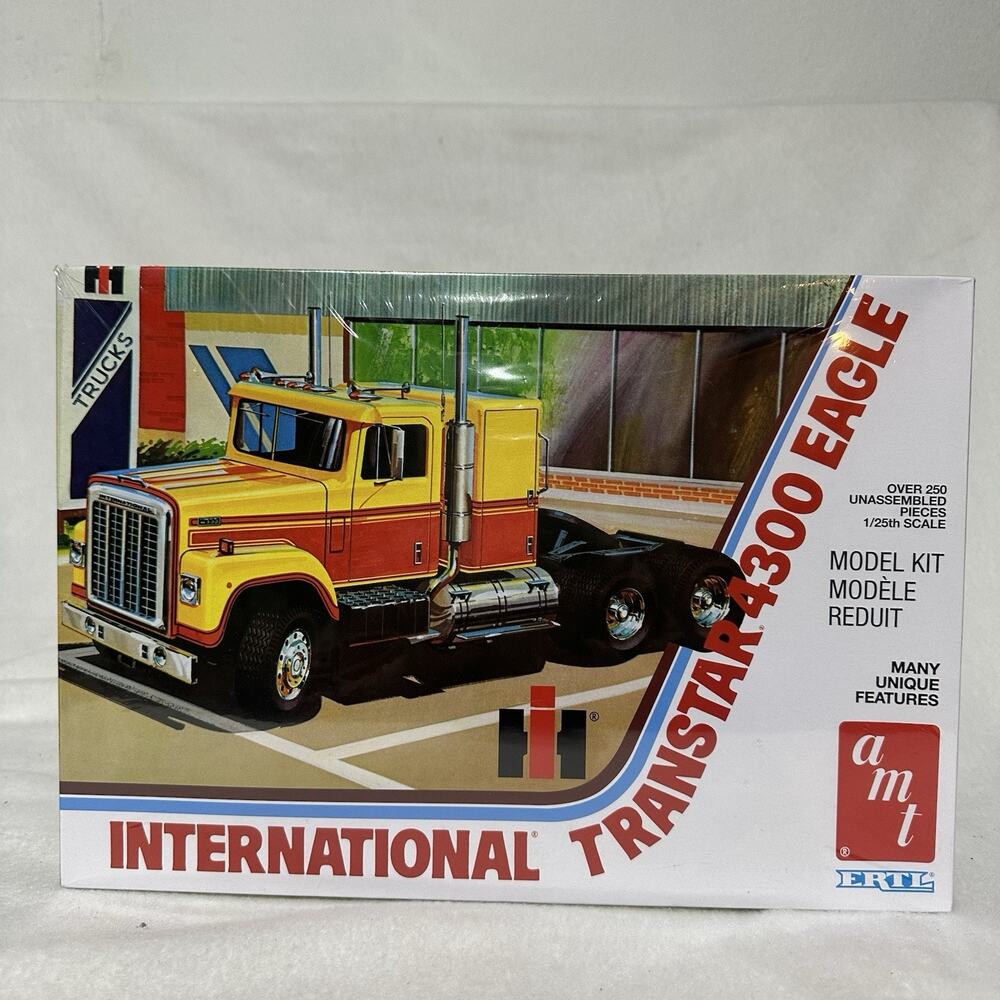 AMT INTERNATIONAL Transtar 4300 Eagle 1/25 Truck Kit 629 Factory Sealed New